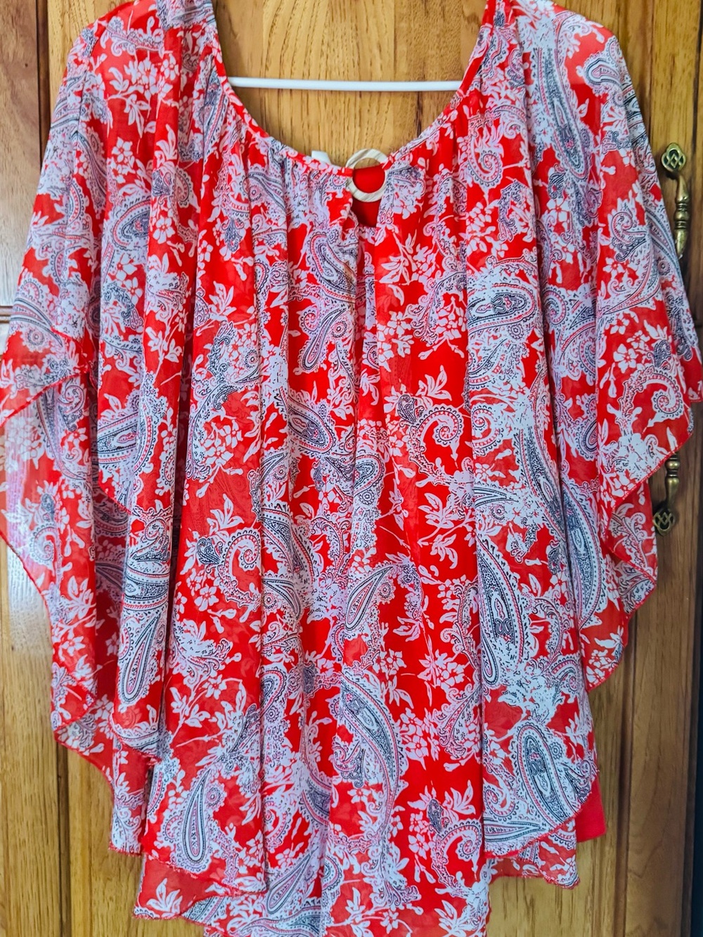 Red Paisley Ring-Neck Flutter Sleeve Blouse